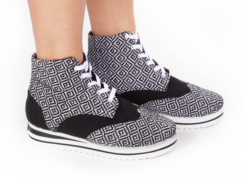 Bota Nubes Negras – DAVA Artesanal Mexico